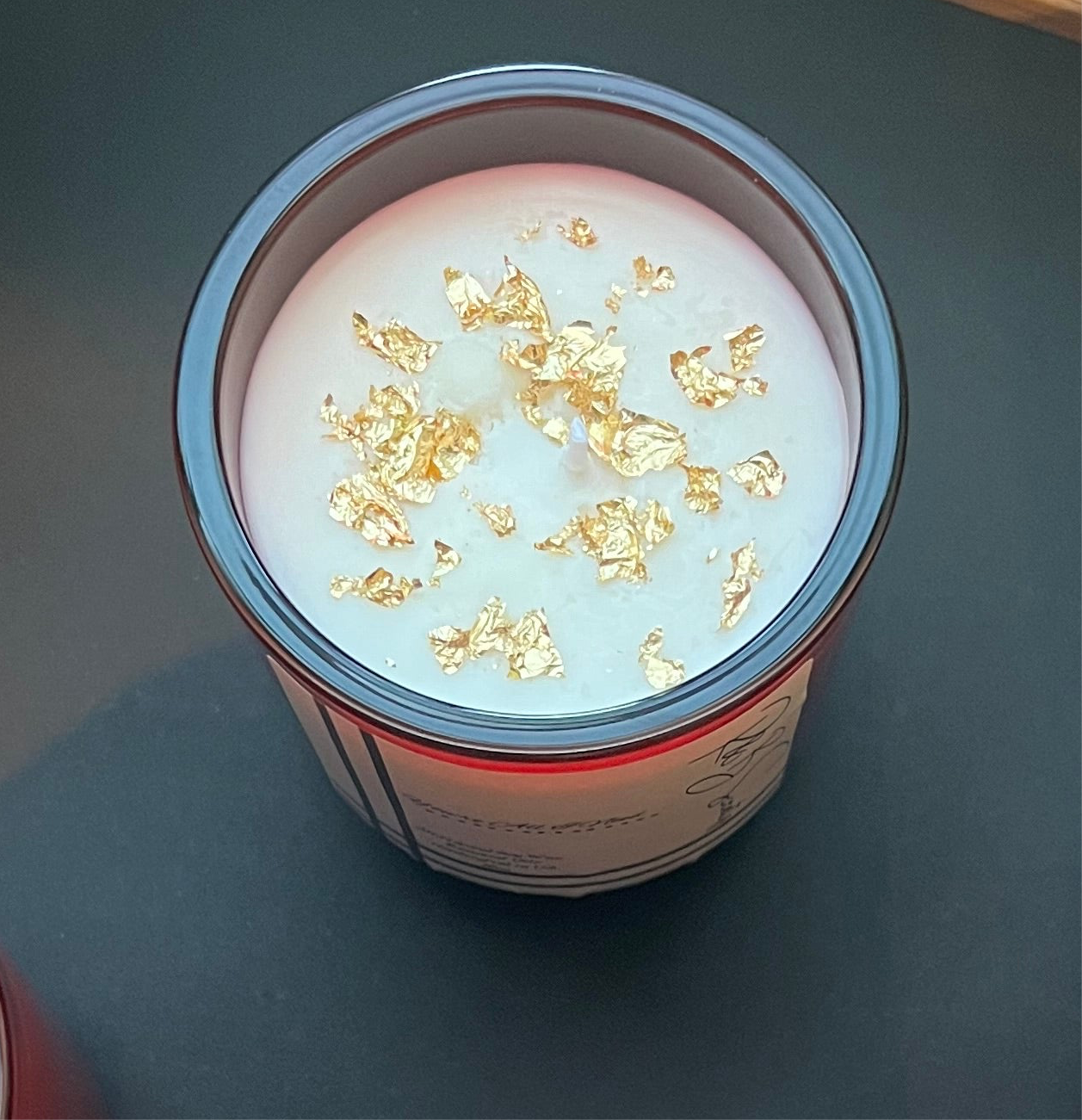 R&B Scentz Candle - 10 oz